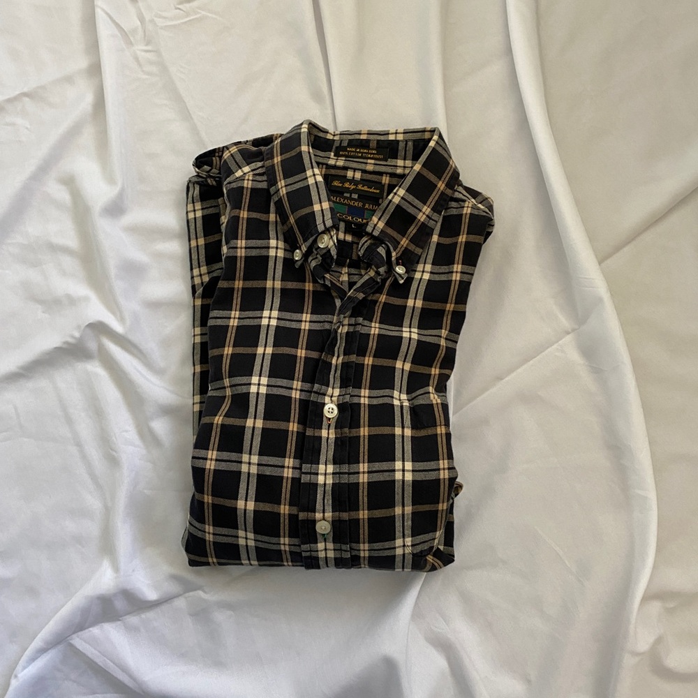 Button Up - Picture 4 of 4